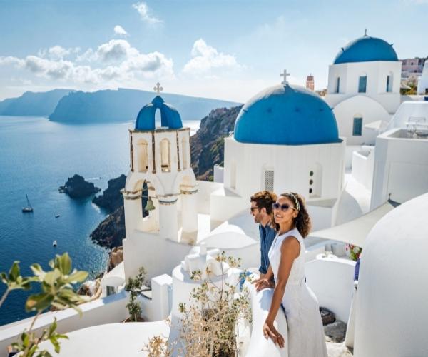 Greece Travel Guide: 3 Classic Ways You Should Enjoy The Mediterranean ...