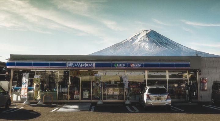 Japan Convenience Stores – A Sneak Peek Into These One-Of-A-Kind Stores ...