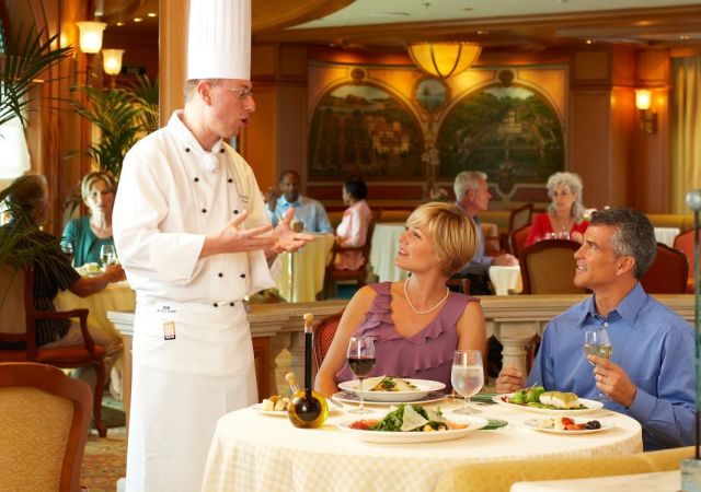 Emerald Princess Cruise, Dining